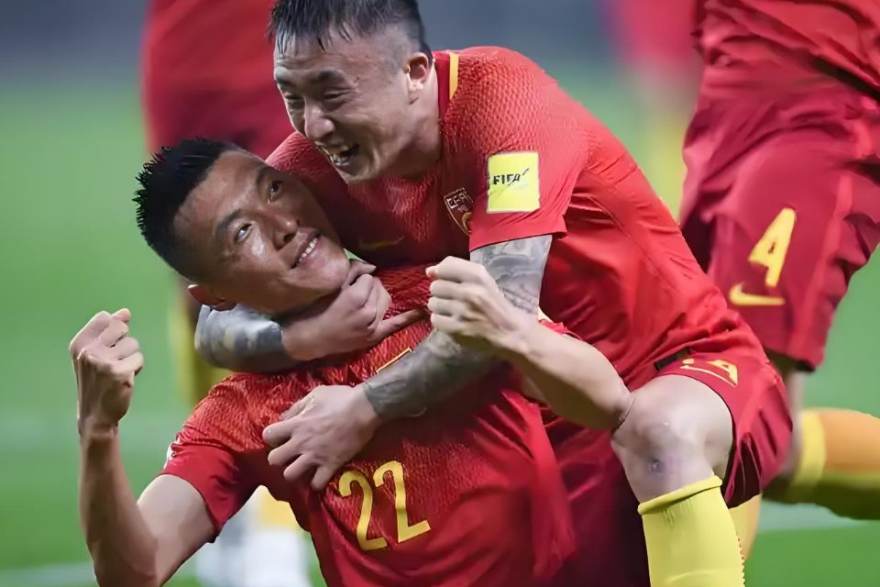 曼城主场迎战阿森纳：控球与反击的效率对比